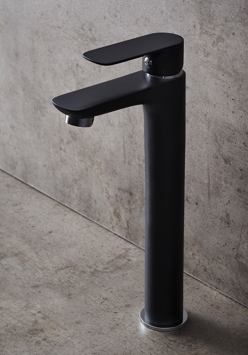 BASIN MIXER GO HIGH BLACK MATT