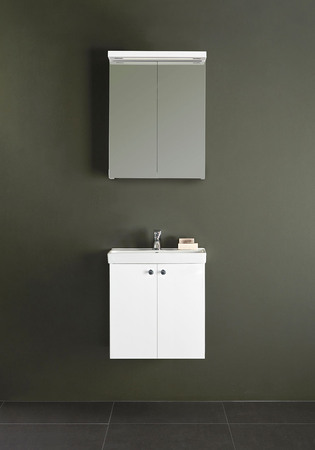 Under Cabinet Neat Doors White 550 W Basin