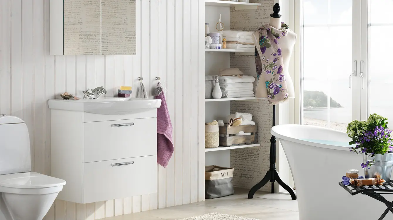 Hafa Life - bathroom furniture in country style
