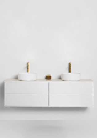 Under Cabinet Edge White 1600D