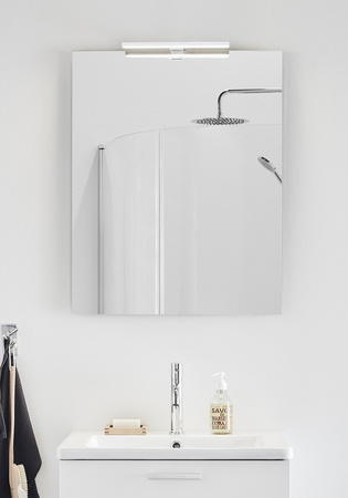 Plain Mirror 600X750 With Lamp