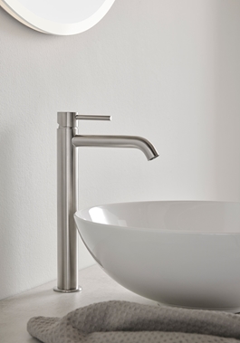 BASIN MIXER WIND HIGH SS BRUSHED