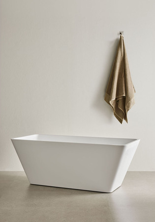 Bathtub Hafa 1570