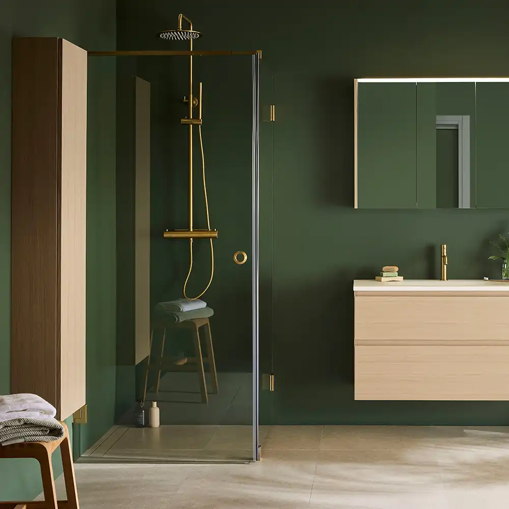 Hafa Go Plus bathroom unit in light oak veneer with Infinity corner shower