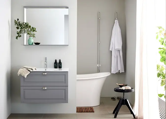 Country style bathrooms