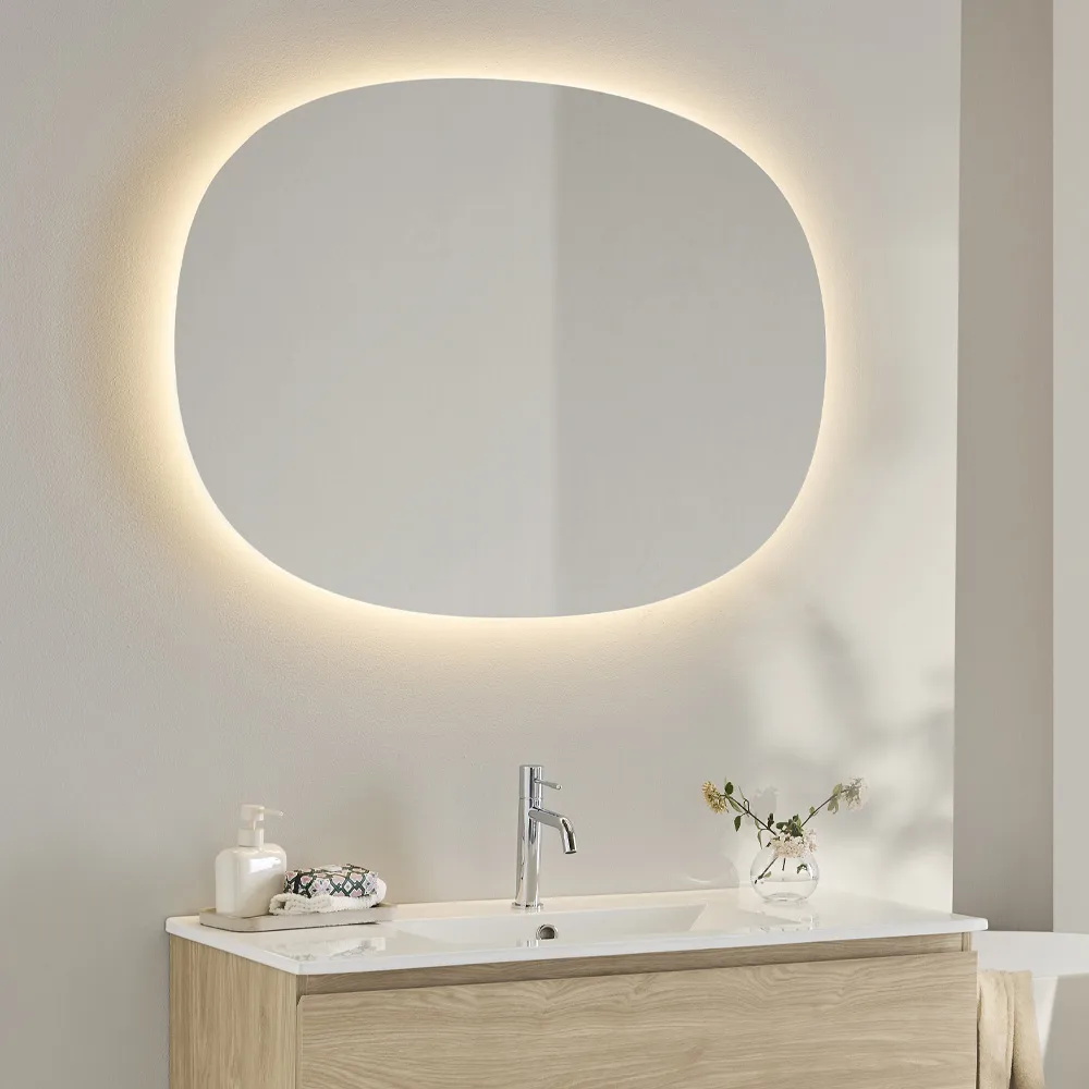 Lighting & storage in your bathroom