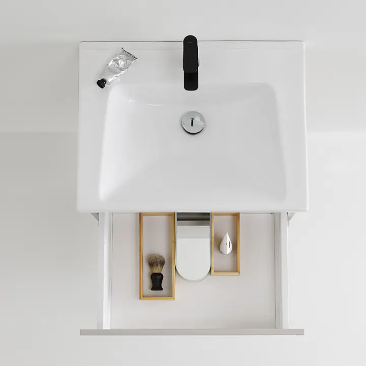WASHBASIN IN UNIQUE DESIGN