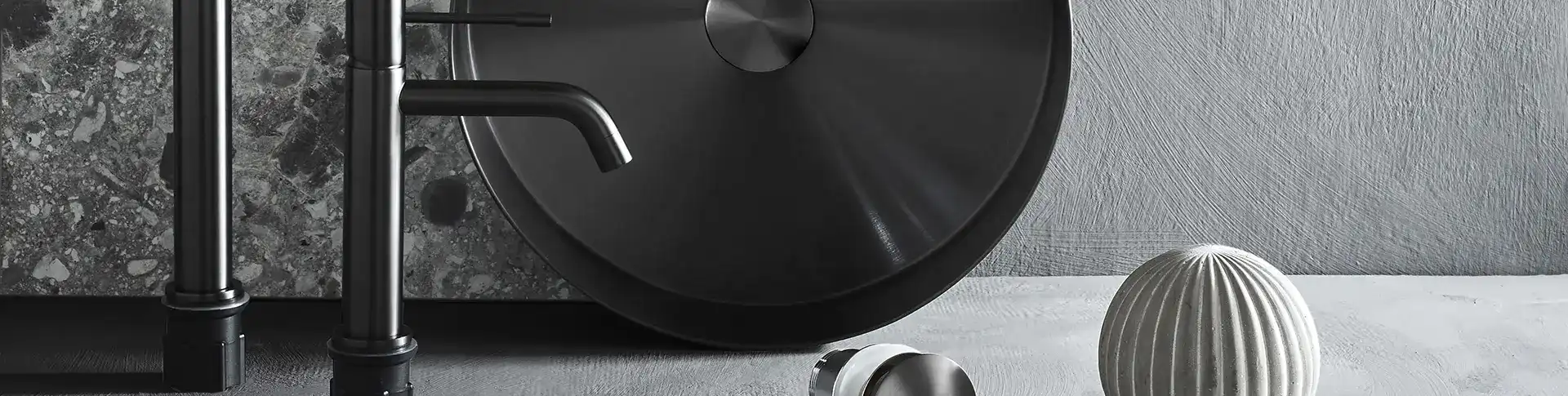 Lush - Luxury bathrooms in black chrome