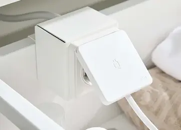 Bathroom furniture accessories